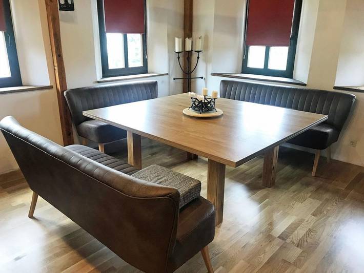 Ferienwohnung für 8 Personen, mit Terrasse und Garten