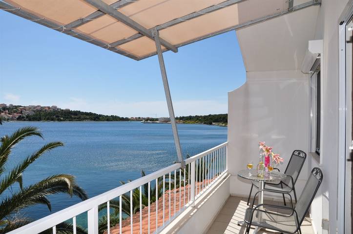 Ganze Wohnung, Apartments Bibi in Rogoznica, Šibenik-Knin