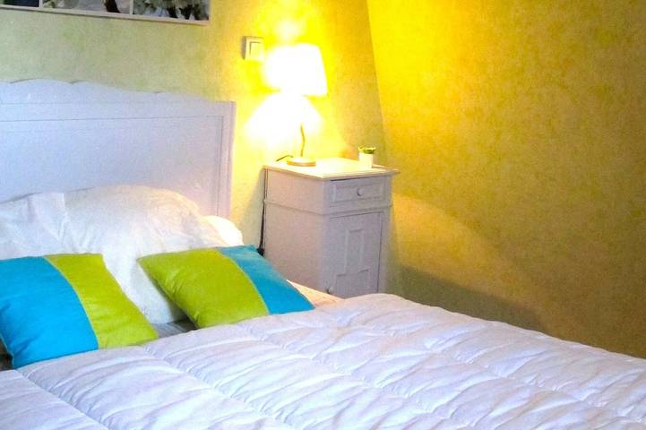 Location de vacances pour 5 personnes, avec jardin et terrasse à Angoisse (Dordogne) - 4