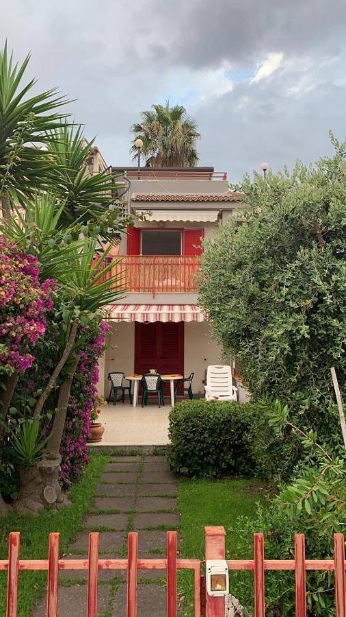 Ferienwohnung für 4 Personen, mit Ausblick und Terrasse, mit Haustier - 1