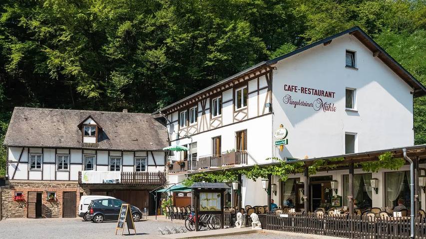 Chalet für 2 Personen, mit Garten, mit Haustier an der Mosel