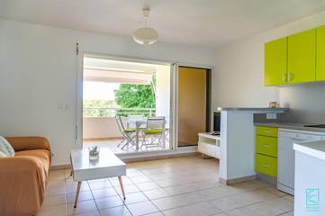 Gîte pour 4 personnes, avec terrasse et vue dans Plage de Bois Jolan