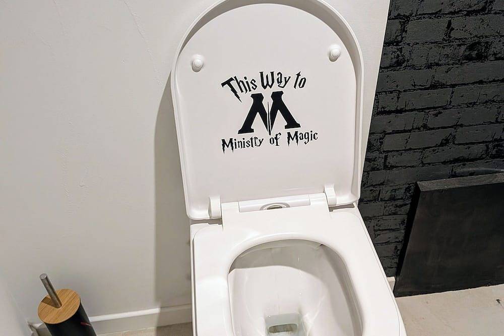 Entire apartment, The Sorcerer's Den in Caumont-sur-Durance, Vaucluse