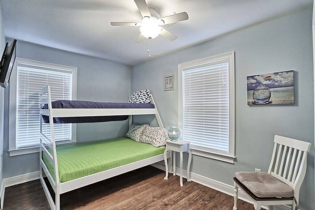 Entspannen Sie sich und genießen Sie nur wenige Schritte vom Strand und der Altstadt entfernt! in Bay St. Louis, Mississippi Gulf Coast