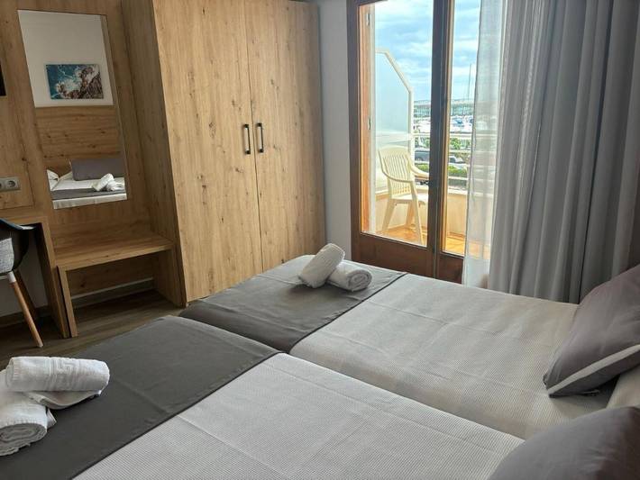 Maison d’hôte pour 7 personnes, avec terrasse à Torroella de Montgrí - 4