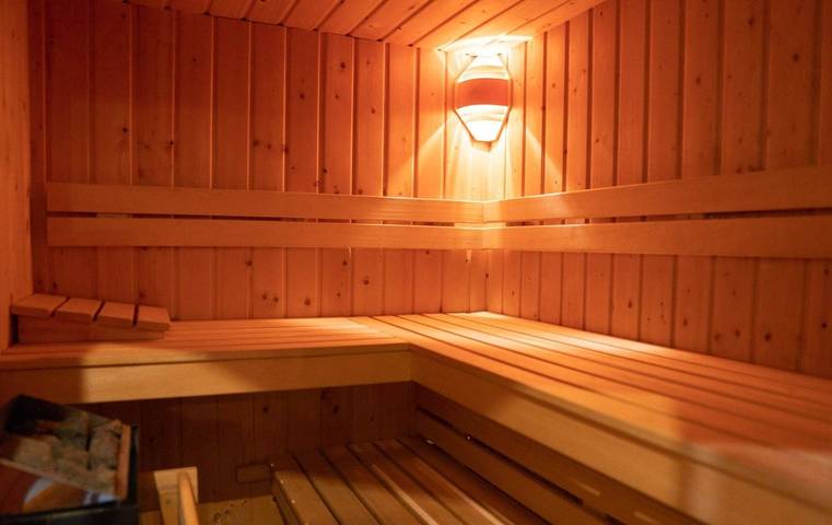 Ferienwohnung für 6 Personen, mit Ausblick und Garten sowie Sauna und Pool in Hilders - 4