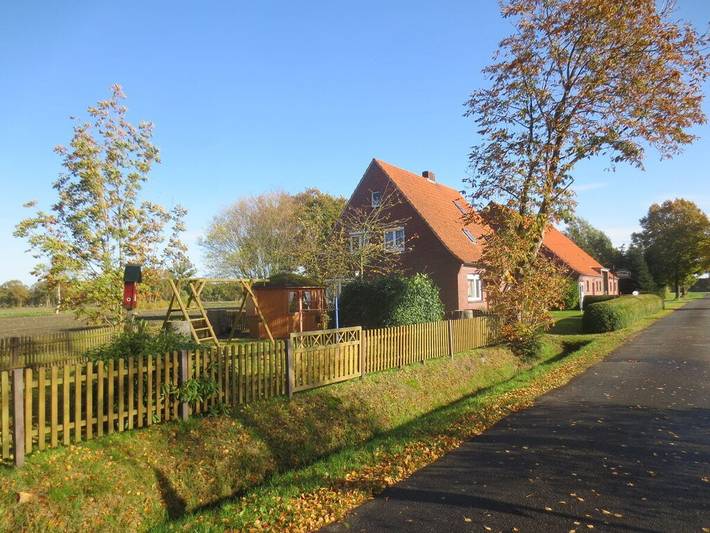 Ferienhaus für 5 Personen, mit Terrasse in Zetel - 2