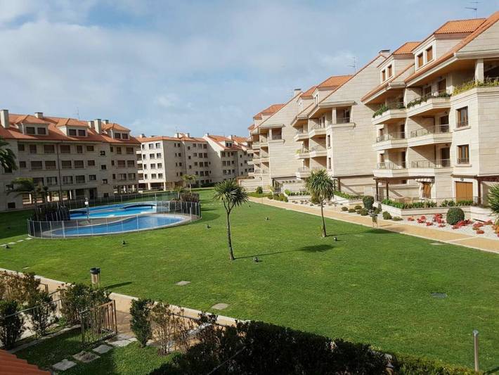 Casa de vacaciones para 8 personas, con piscina además de jardín y vistas - 1