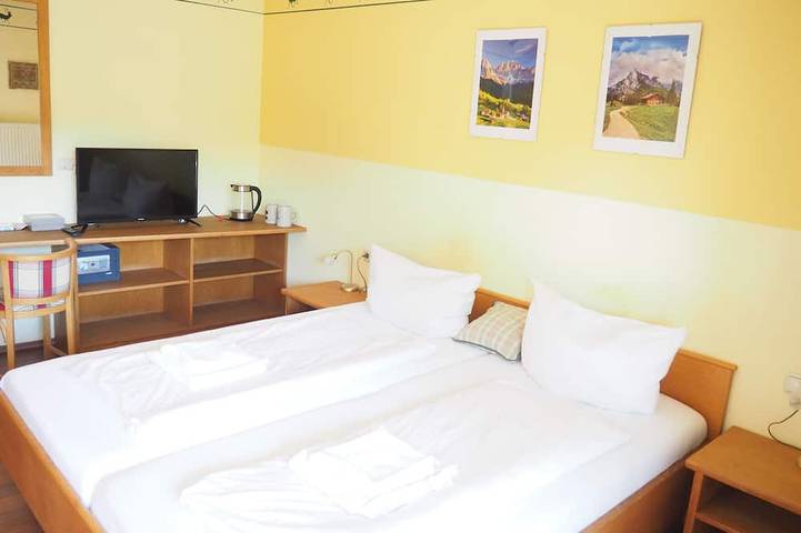 Ferienwohnung für 2 Personen, mit Garten und Terrasse in Grafenwiesen - 2