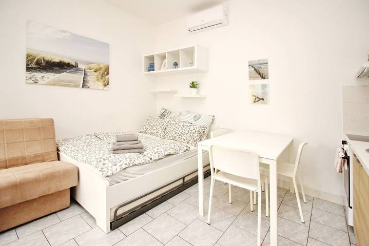 Ferienwohnung für 2 Personen, mit Balkon/Terrasse, mit Haustier in Baska - 4