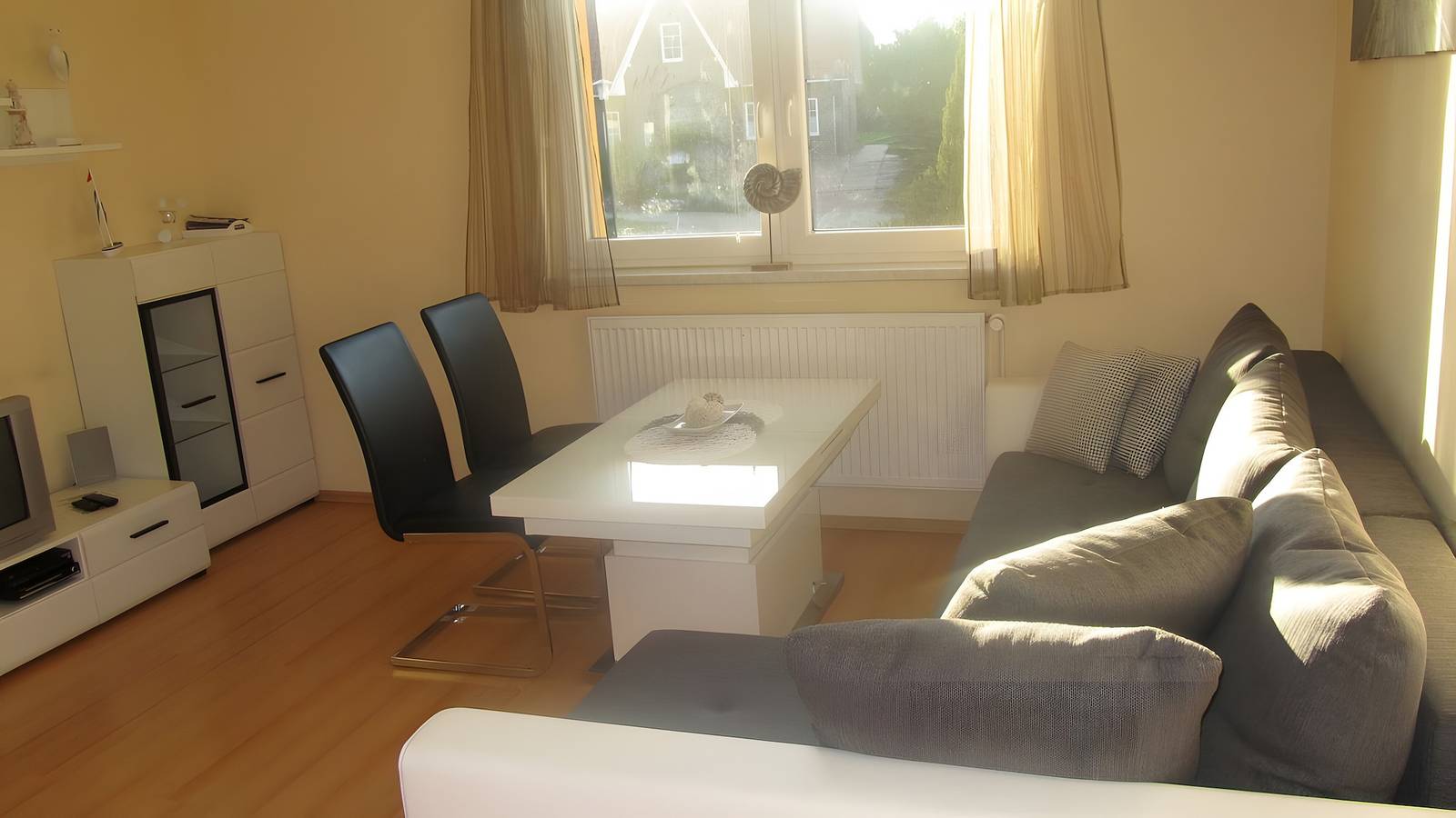 Ganze Wohnung, Apartment für 4 Personen, 34 m², mit privater Terrasse und Wlan in Groß Schwansee, Kalkhorst