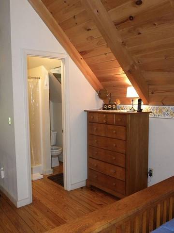 Barn for 12 Guests in Blue Ridge Mountains, North Carolina, Picture 4