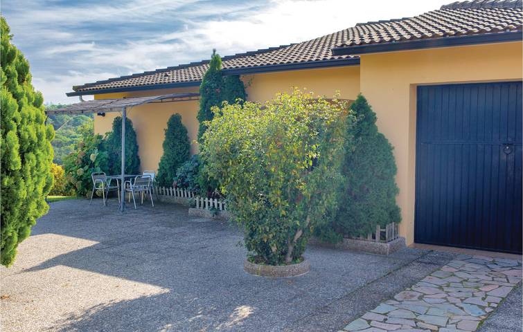 Appartement avec vue sur la montagne, avec piscine et terrasse in Tordera, Maresme