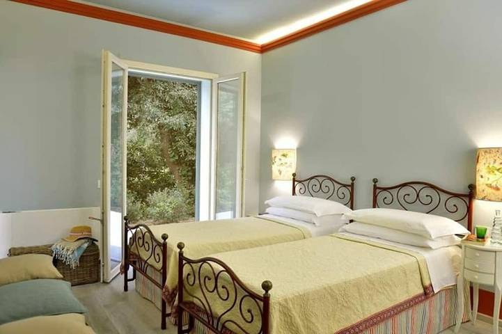 Villa in Marina Di Bibbona with 4 bedrooms sleeps 8 in Marina di Bibbona, Bibbona