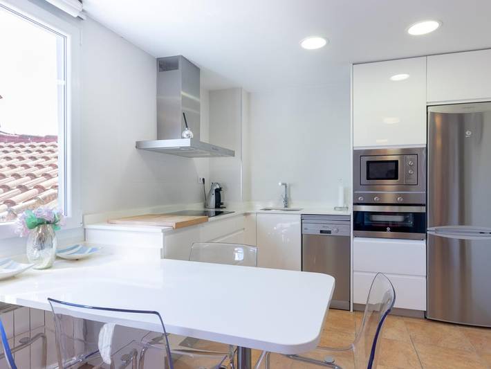 Apartamento entero, Apartamento luminoso en Mundaka, ideal para parejas y familias, cerca de la playa in Basamortu kala (Mundaka), Mundaka