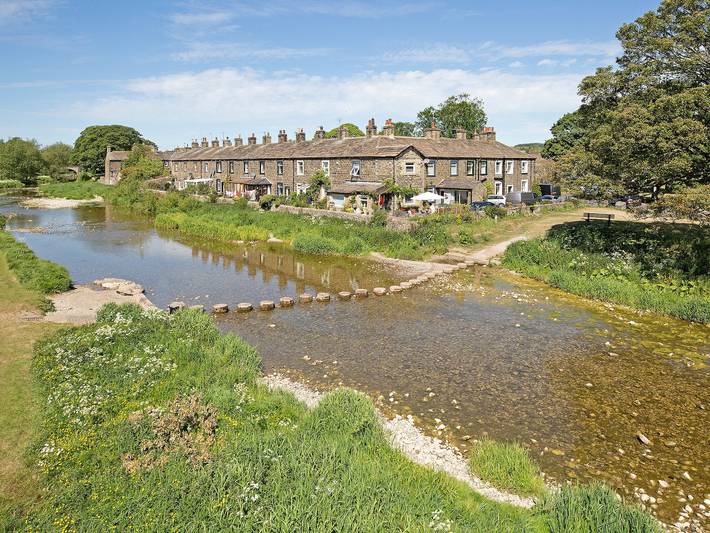 Cottage for 4 people, with garden, with pets in Gargrave