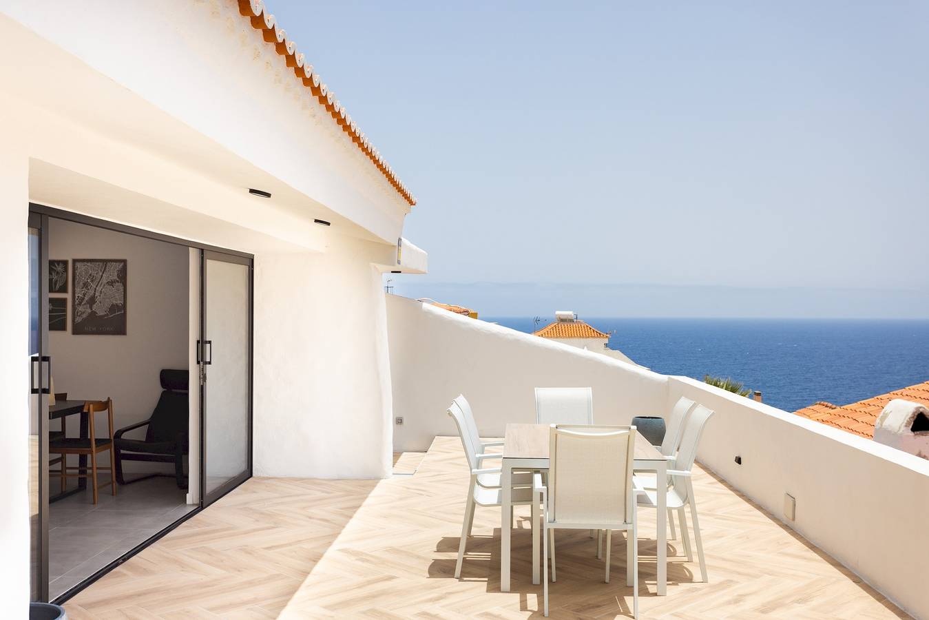 Home2Book Coastal Chic Apt, Huge Private Terrace in Candelaria, South Tenerife