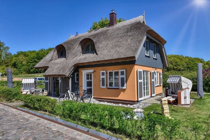 Ferienhaus für 3 Personen, mit Terrasse und Garten