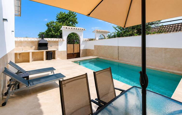 Encantador piso de 250 m² con piscina cerca del río Genil y de diversos locales de restauración in Iznájar, Sierras Subbéticas