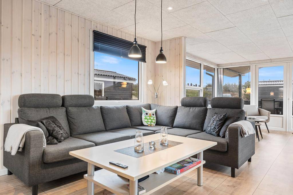 Beautiful activity holiday home with pool table, table tennis and outdoor sauna in Ringkøbing, Holmsland Klit