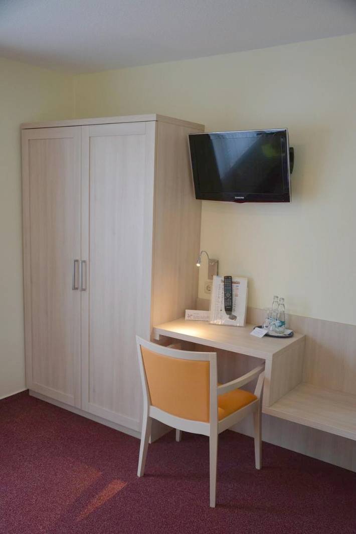 Hotel für 3 Personen, mit Whirlpool und Sauna sowie Garten in Dobin am See - 4