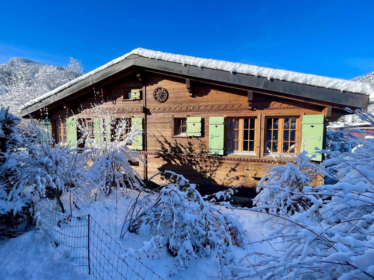 Superior Chalet in Gstaad, Saanen