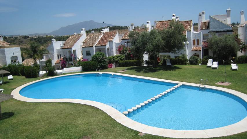 Ferienhaus für 5 Personen, mit Pool und Garten, kinderfreundlich in Estepona