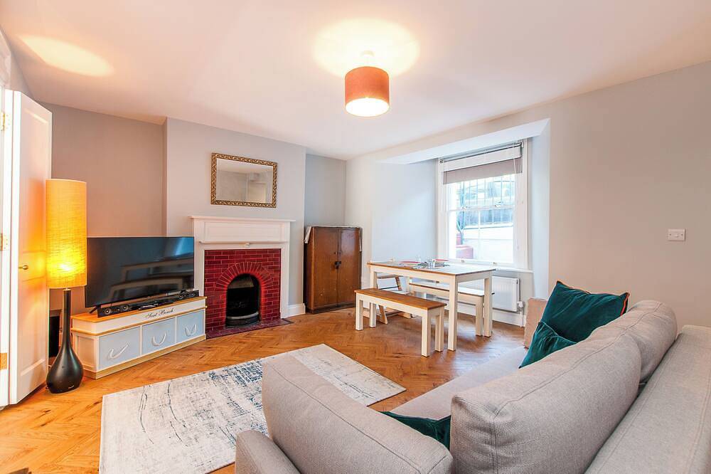 Ganze Wohnung, Trinity Garden Apartment – Steps from Margate’s Old Town & Beaches - Christmas Availability in Botany Bay, Kent