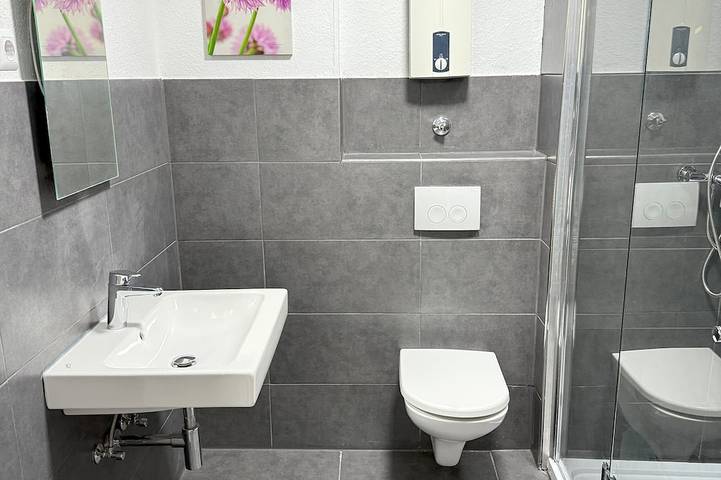 Ganze Wohnung, #3 Top-Zimmer: Zentral & Komfort, Gemeinschaftsbad in Herne, Ruhrgebiet