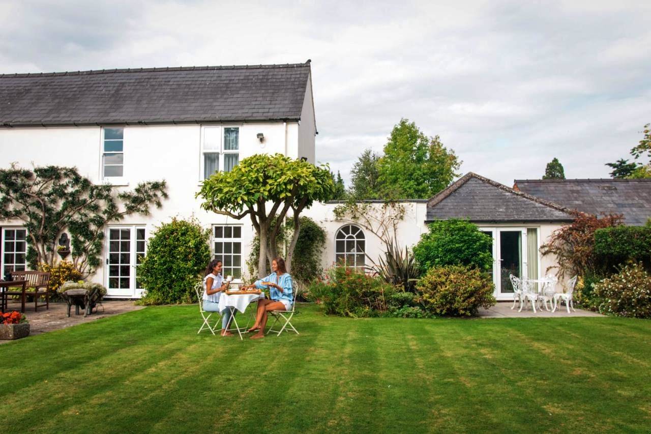 Little Manor in Cheltenham, Gloucestershire