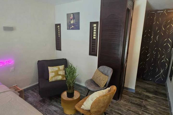 Gîte pour 2 personnes, avec terrasse à Tartane - 4