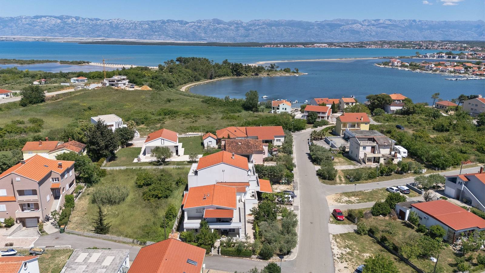 Ganze Wohnung, 3-Zimmer-Ferienwohnung mit Terrasse Nin, Zadar A-5797-d in Nin, Zadar