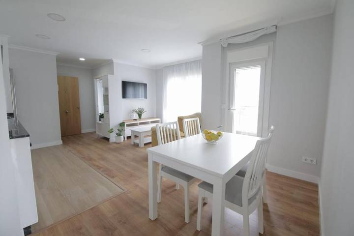 Gîte pour 4 personnes, avec Balcon et Vue à Marín