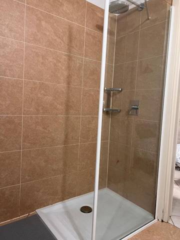 Gîte pour 2 personnes, avec balcon et piscine dans Port Du Sylva Maris Eze