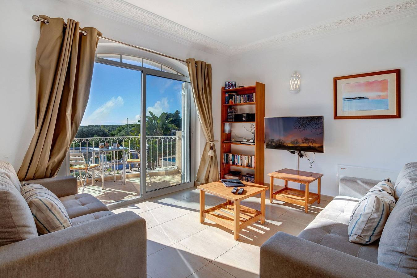 Ganze Wohnung, 11 marinha · Two Bedroom Apt at Praia do Marinha in Lagoa, Faro Distrikt