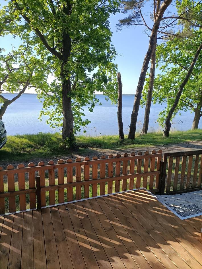 Surf-Bungalow In Erster Reihe' mit Meerblick, privater Terrasse und Wi-Fi in Pepelow, Salzhaff