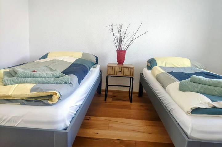 Ganze Wohnung, Schwarzwald Lahr Europapark Sunshine Penthouse - 2 Zimmer Apartement in Lahr, Mittlerer Schwarzwald