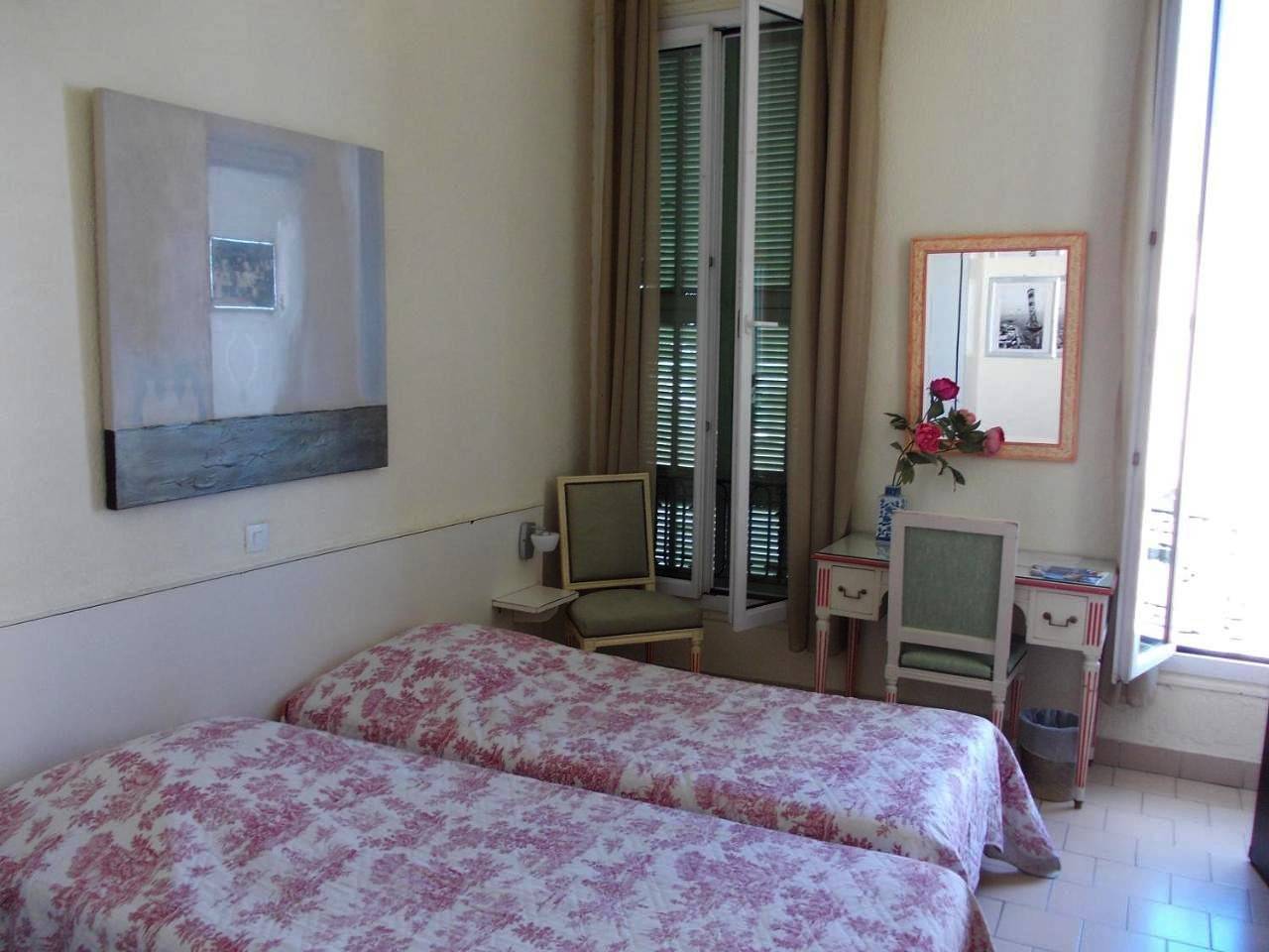 L'Oursin in Saint-Jean-Cap-Ferrat, Côte méditerranéenne (France)