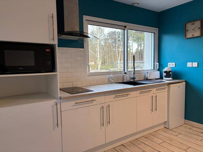 Appartement de vacances pour 4 personnes, avec piscine et jardin, animaux acceptés