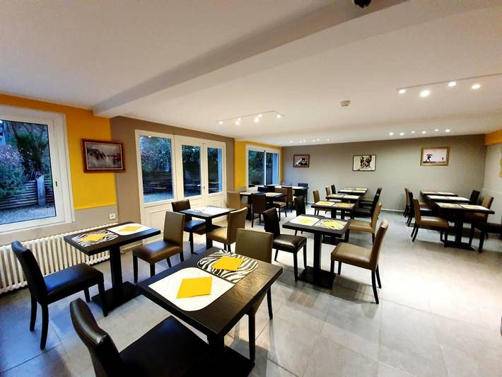 Hôtel pour 2 personnes, avec terrasse à Les Pieux - 2