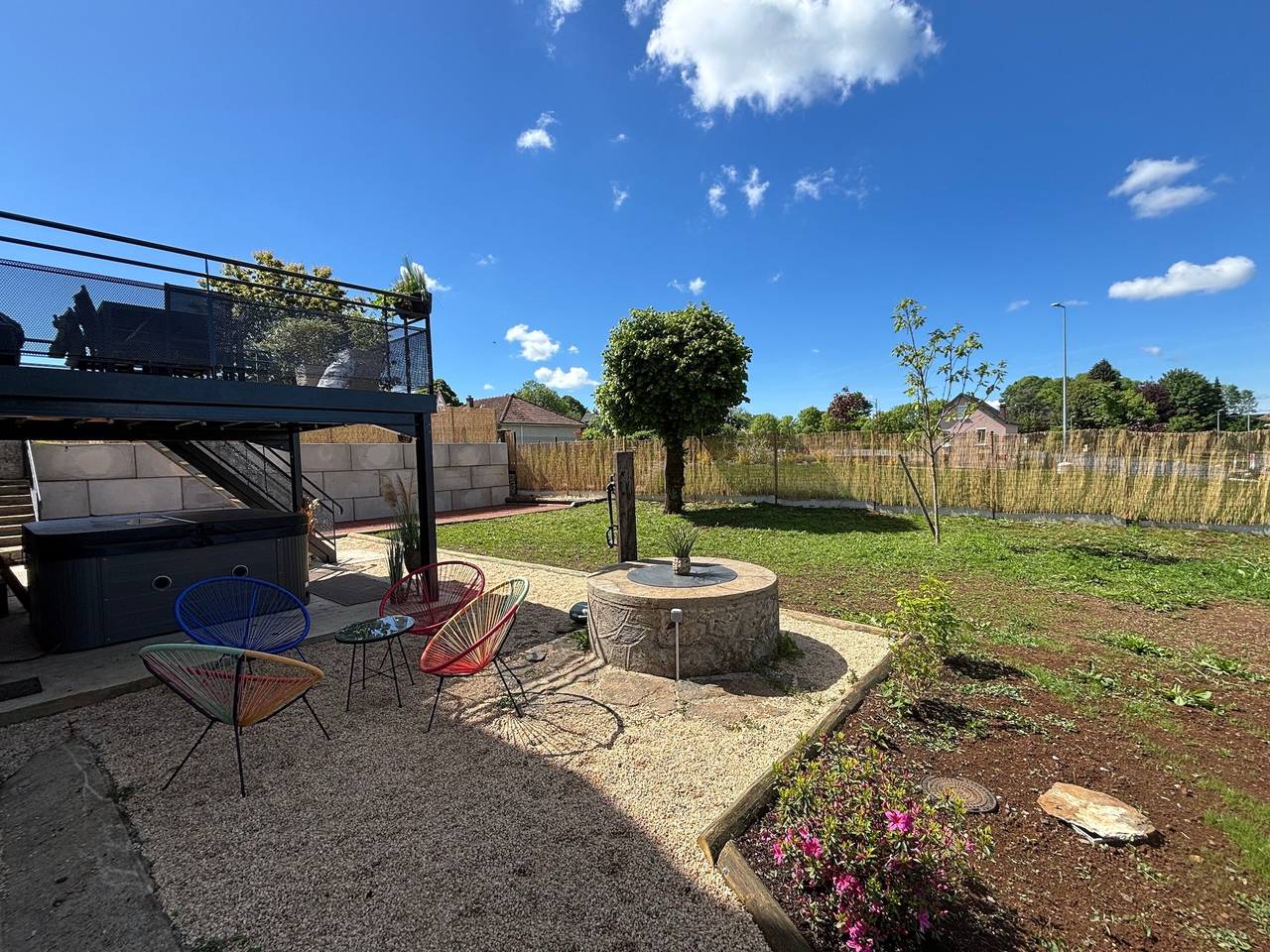 Chez Coco – 4-Sterne-Ferienhaus mit Whirlpool & Spielzimmer im Cantal in Region Mauriac