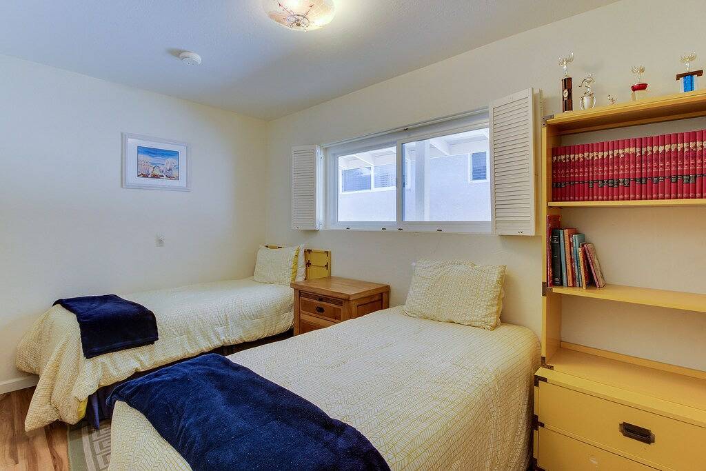 Klassisches Cayucos Waterfront Strandhaus mit möblierter Terrasse und Meerblick! in Cayucos, San Luis Obispo County