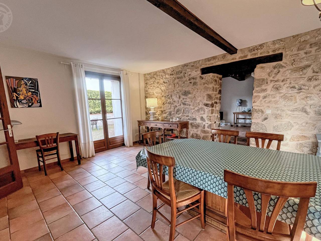 Gîte spacieux de charme à proximité de St Haon le Vieux in Saint-Haon-le-Vieux, Région de Roanne