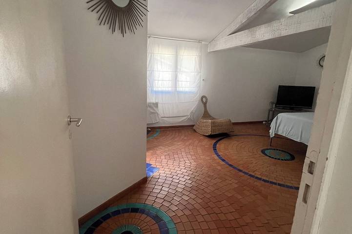 Location de vacances pour 6 personnes, avec terrasse à Salernes - 2