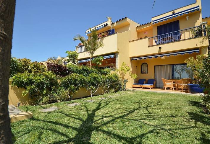 Bungalow für 4 Personen, mit Balkon und Whirlpool sowie Garten und Kinderpool auf Gran Canaria