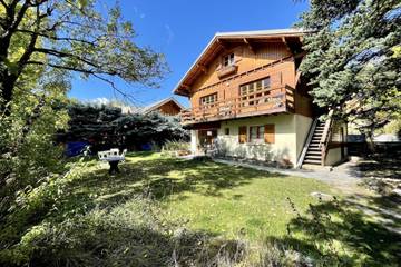 Chalet pour 8 personnes, avec jardin dans Serre Chevalier