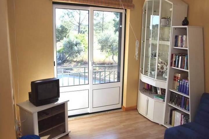 Gîte pour 2 personnes, avec jardin dans Matança - 2
