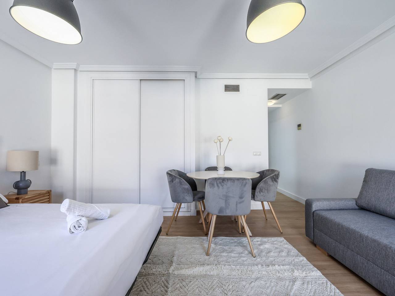 Apartamento inteiro, Apartamento acogedor con aire acondicionado - 4 pers. in Centro (Madrid), Madrid