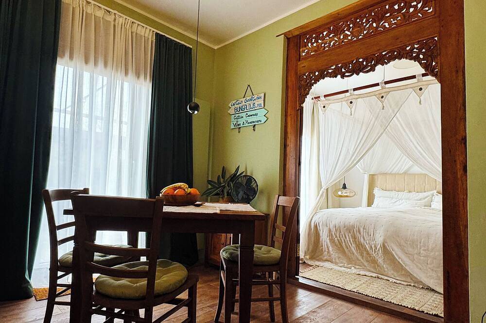 Ganze Wohnung, Ferienwohnung Lilly's Home mit traumhafter Sonnenterrasse in Eggstätt, Chiemsee