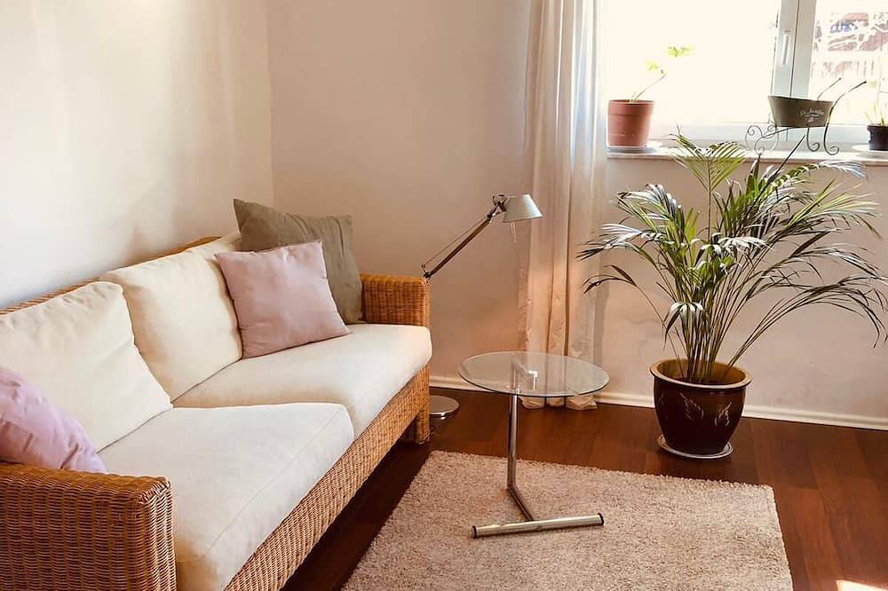 Ganze Wohnung, Gemütliche 95 qm Ferienwohnung im Obstparadies für 4 Personen – 2 Sz, Strand in Twielenfleth, Hollern-Twielenfleth